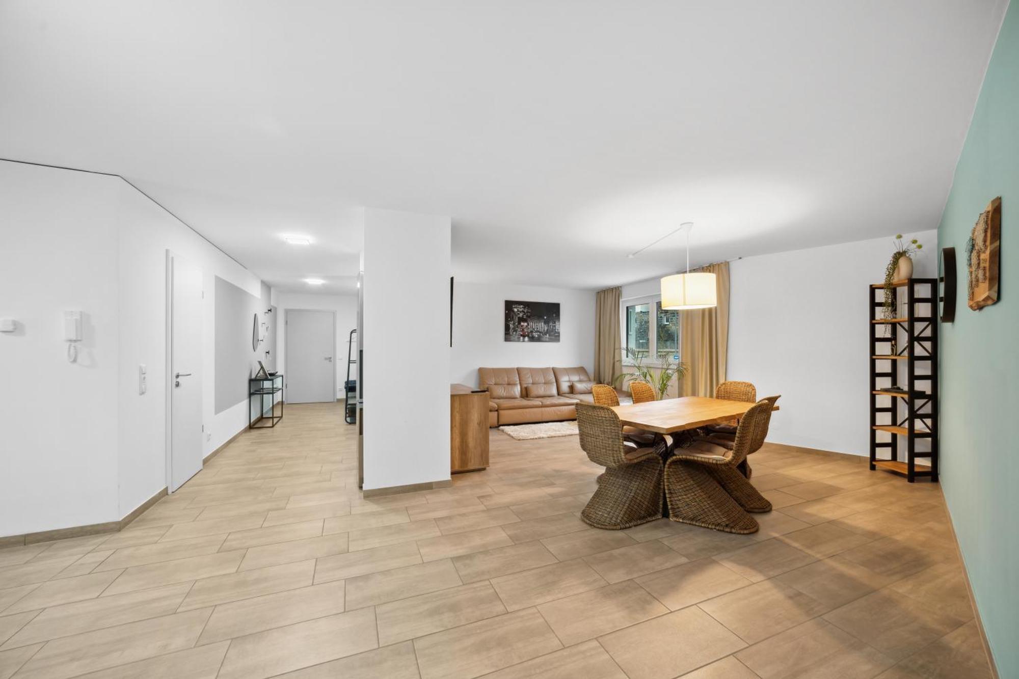 Sali Homes Spacious Apartment With Terrace In City Center Bayreuth Dış mekan fotoğraf